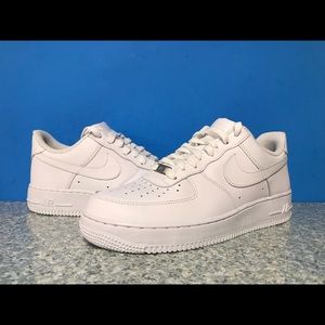 Nike Air Force 1 Low Triple White AF1 Low Mens